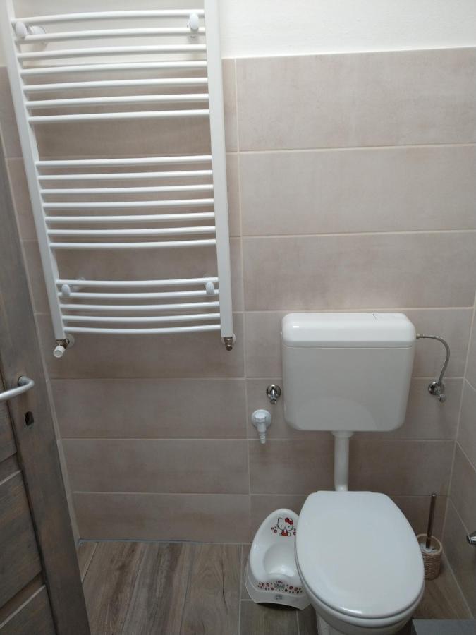 Silver Dream Apartmanhaz Debrecen Exteriör bild