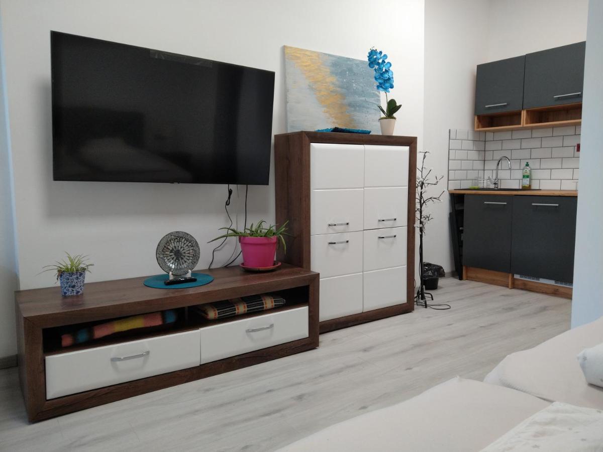Silver Dream Apartmanhaz Debrecen Exteriör bild
